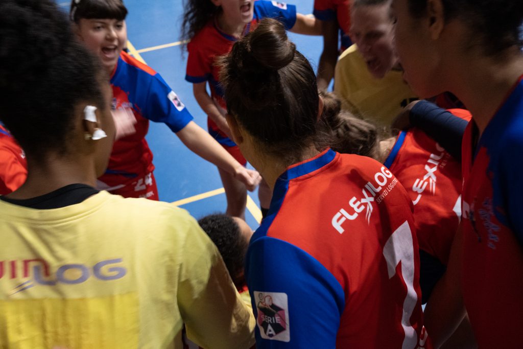 Padova a raccolta prima dell'inizio della partita