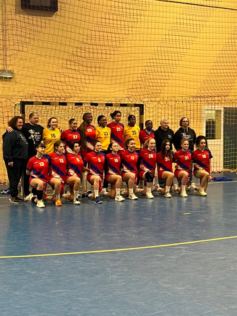 la squadra della Cellini Padova poco prima della partita contro Brixen